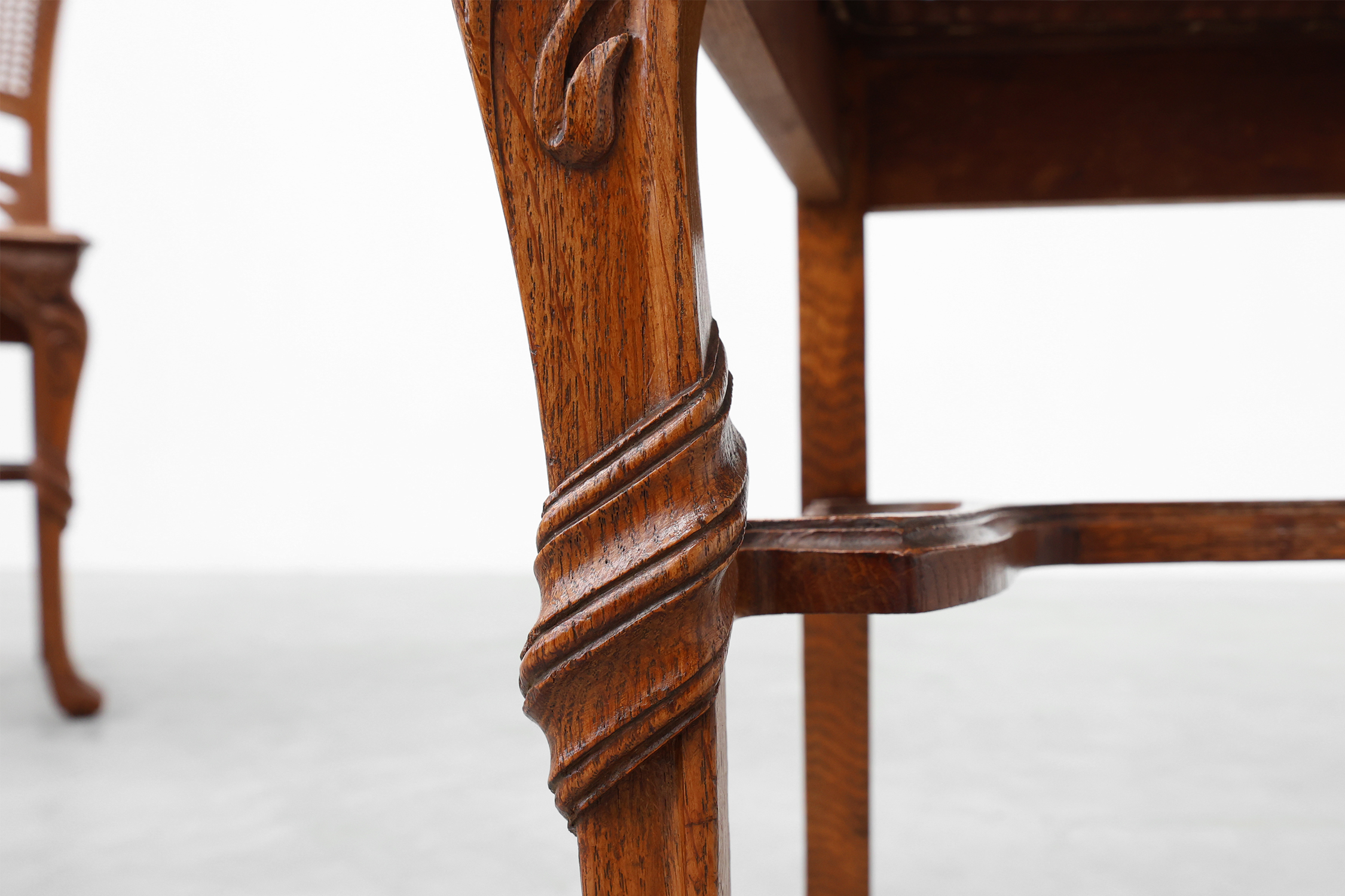 Set of 6 art nouveau dinner chairs in the manner of Victor Horta, Belgium ca. 1910thumbnail